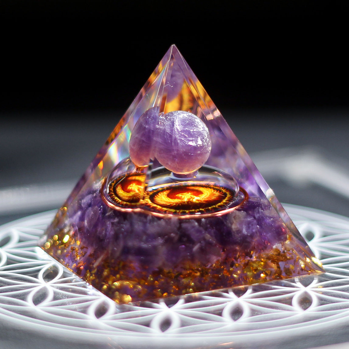 New Arrival Natural Crystal Chip Resin Pyramid, Handmade Desktop Craft Ornament for Home & Office