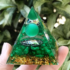 Hot Sale Resin Crystal Chip Pyramid, Multi-purpose Handicraft for Desktop, Home Decor & Aquarium Landscaping, Gift