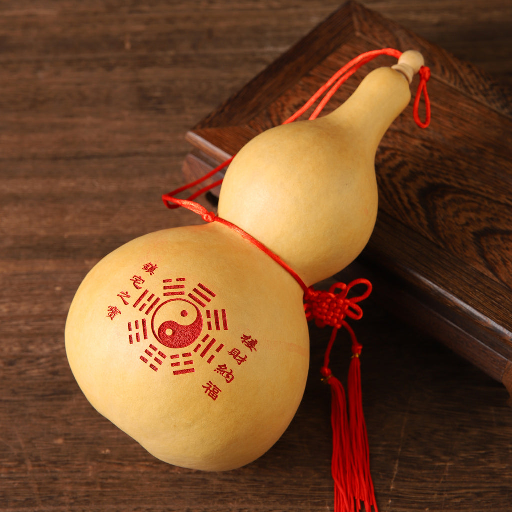 Natural Open Mouth Gourd Pendant, Real Dried Gourd with Eight Trigrams, Wall & Door Hanging Ornament, Indoor Home Decor for Bedroom & Entryway