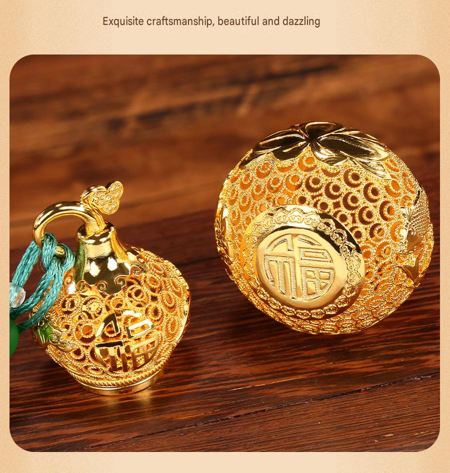 Brass Filigree Wu Lou Gourd Ornament, Mini Hollow Openable Brass Gourd Pendant, Fortune & Longevity Hanging Craft for Home Desktop Decor