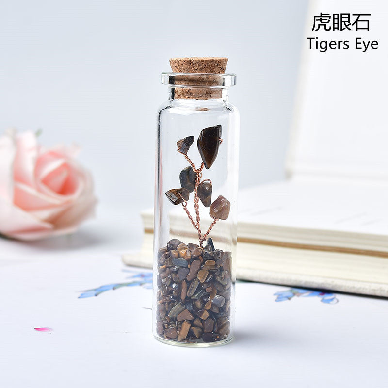 Natural Crushed Crystal Chips Tree in Mineral Specimen Bottle, Multi‑Material Crystal Tree Glass Wishing Bottle Handicraft Ornament, Home Desktop Decorative Display Piece